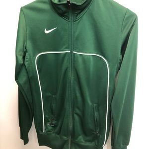 Women’s full zip Nike jacket